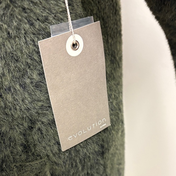 Brand New Women's Dark Green and Black Coat - Picture 2 of 3